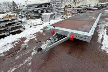 Przyczepa laweta platorma 6x2 3 osie najazdy koła r13c Częstochowa
